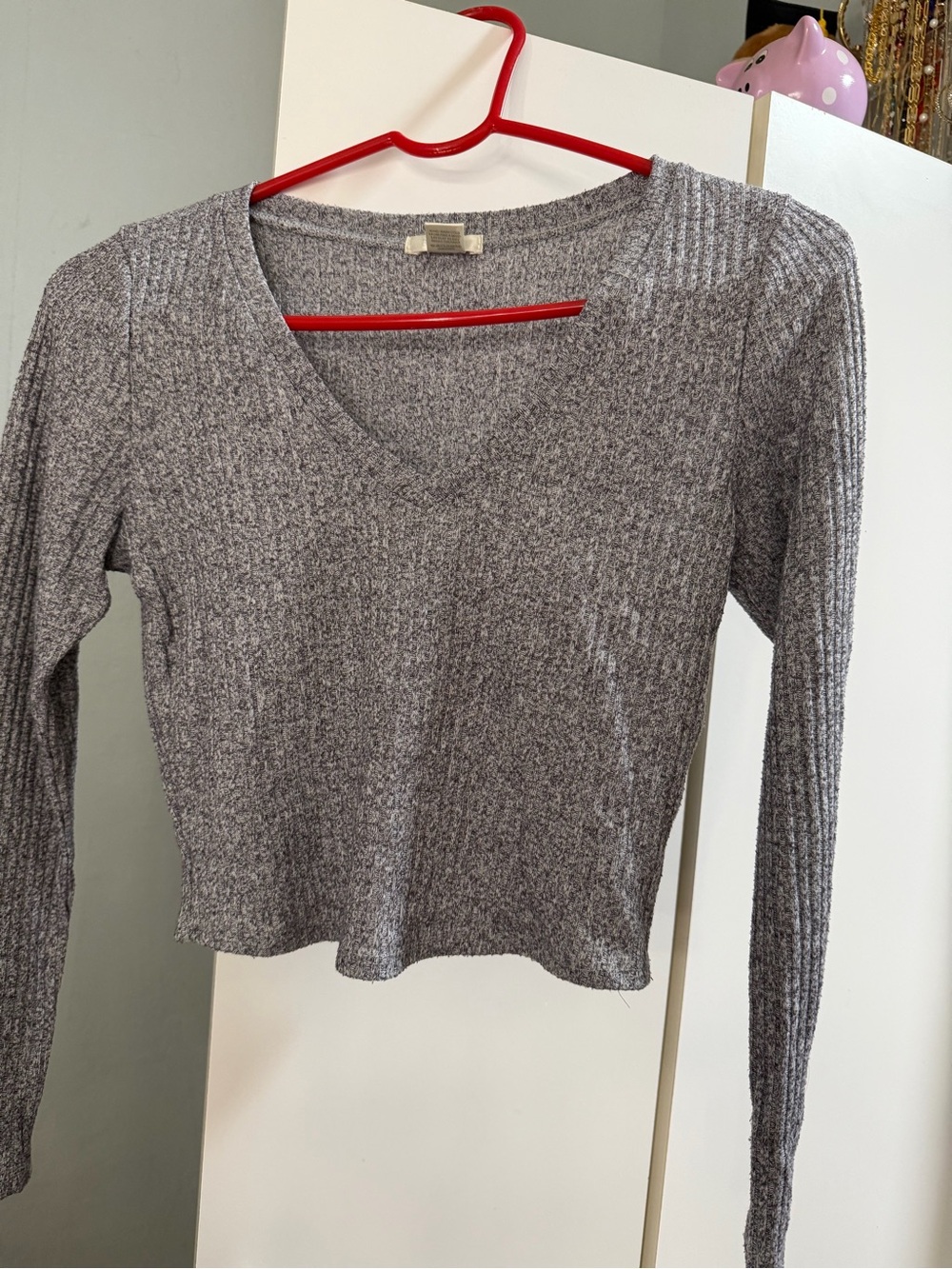 Bozzolo Heather Gray Ribbed V-Neck Long Sleeve Top